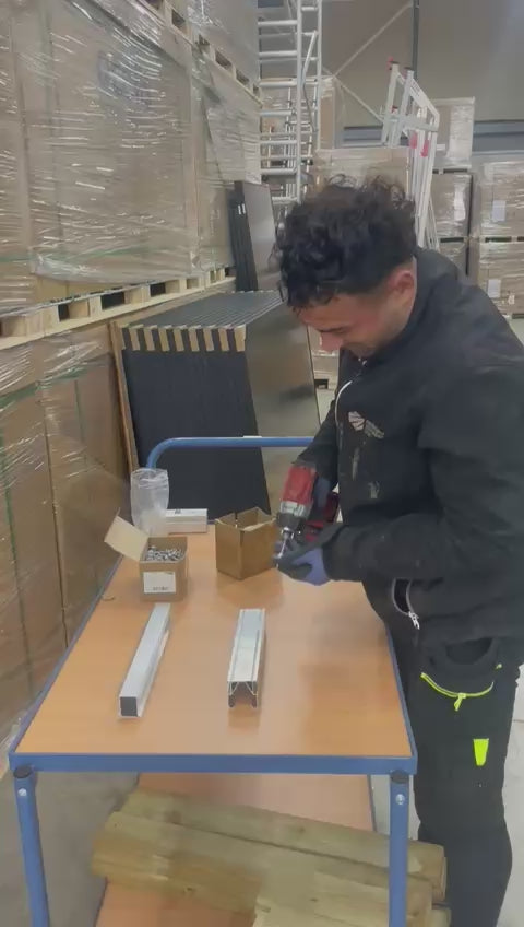 Oude en nieuwe zelftapper 